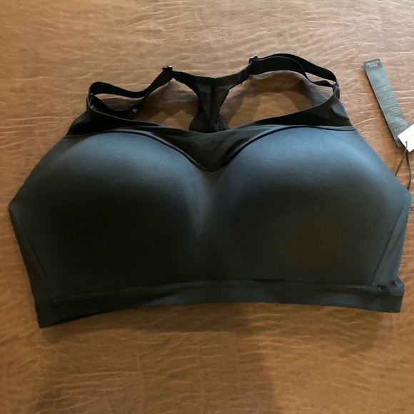 Victoria's Secret Other - Incredible by Victoria’s Secret Sports Bra 38DD Black